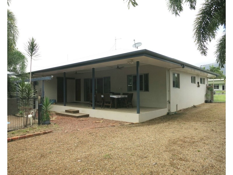 36 Gregory Street, Cardwell QLD 4849