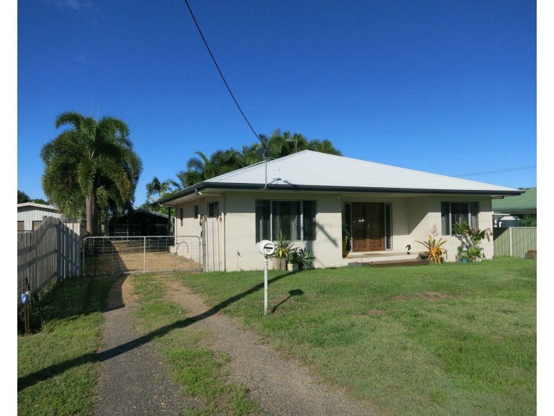 36 Gregory Street, Cardwell QLD 4849