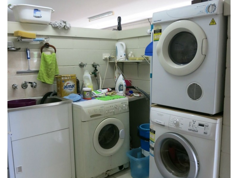 6 White Street, Cardwell QLD 4849