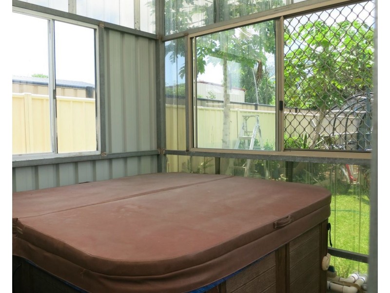 6 White Street, Cardwell QLD 4849