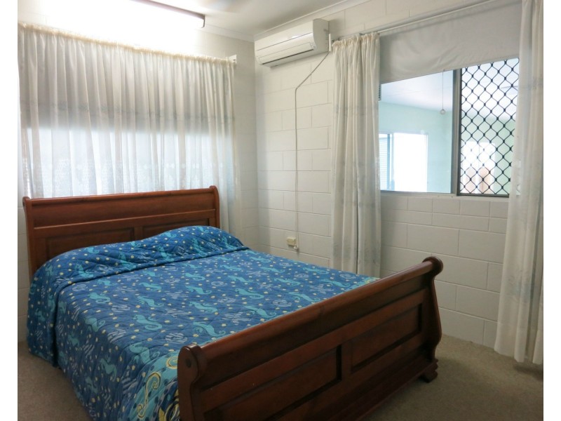 17 Winter Street, Cardwell QLD 4849