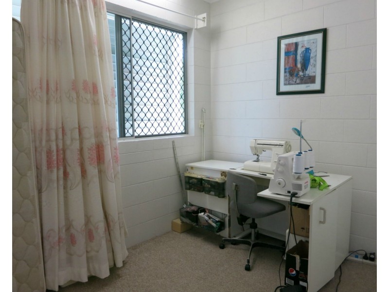 17 Winter Street, Cardwell QLD 4849