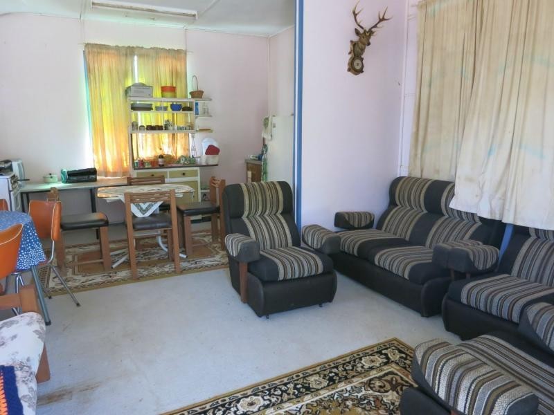 10 Roma Street, Cardwell QLD 4849