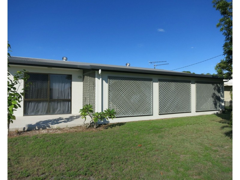 205 Victoria Street, Cardwell QLD 4849