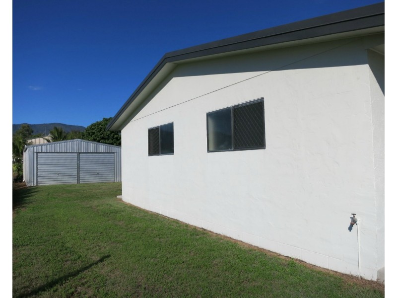 205 Victoria Street, Cardwell QLD 4849