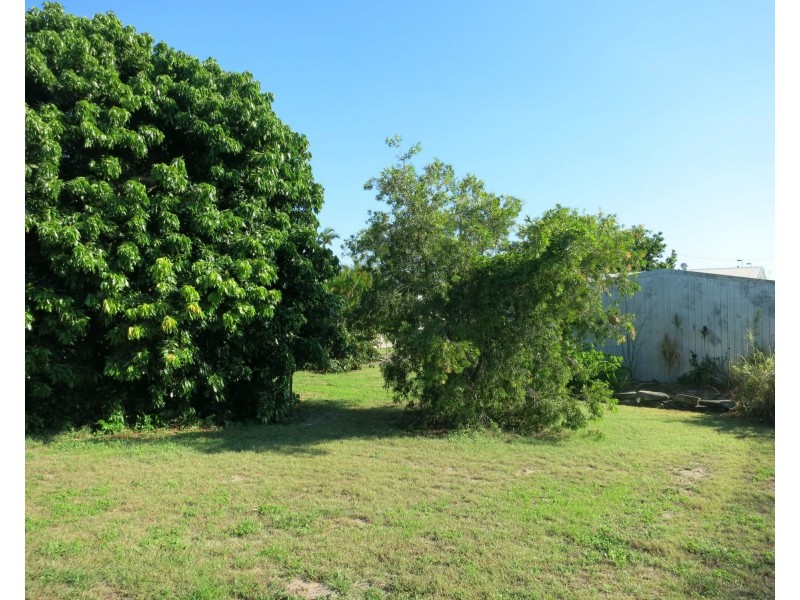 205 Victoria Street, Cardwell QLD 4849