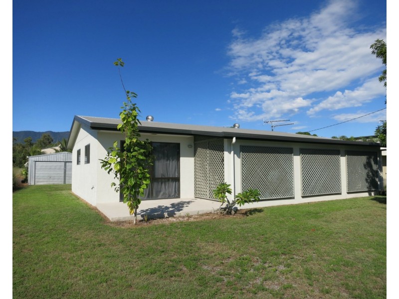 205 Victoria Street, Cardwell QLD 4849