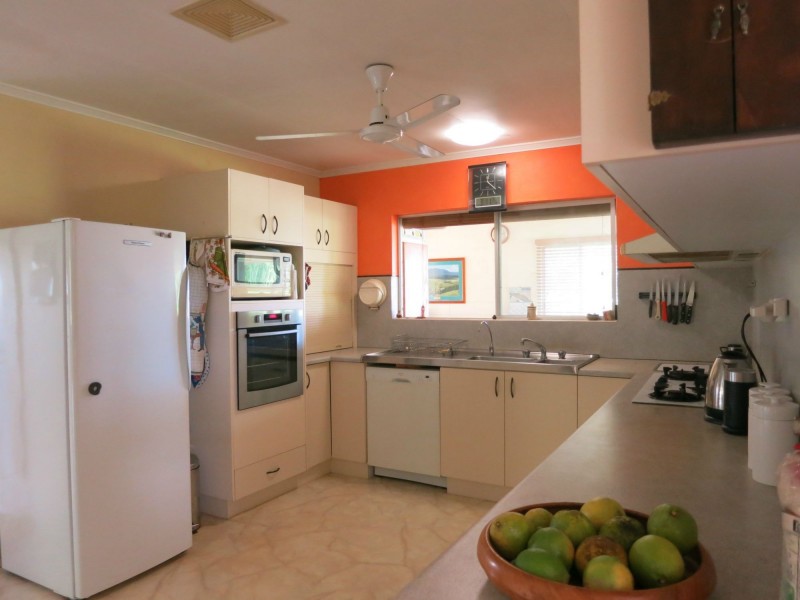 610 Ellerbeck Road, Carruchan QLD 4816