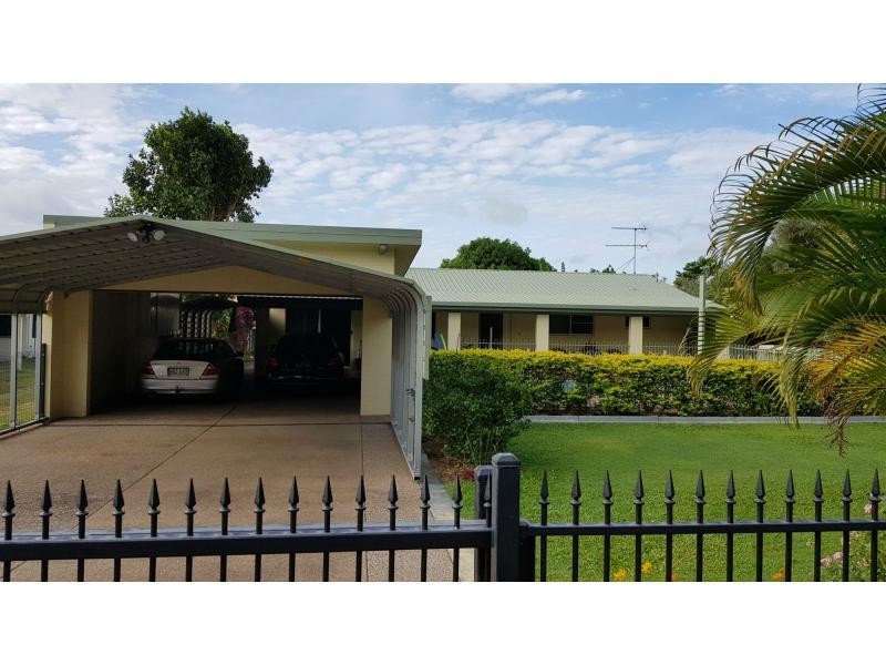 24 Bowen Street, Cardwell QLD 4849