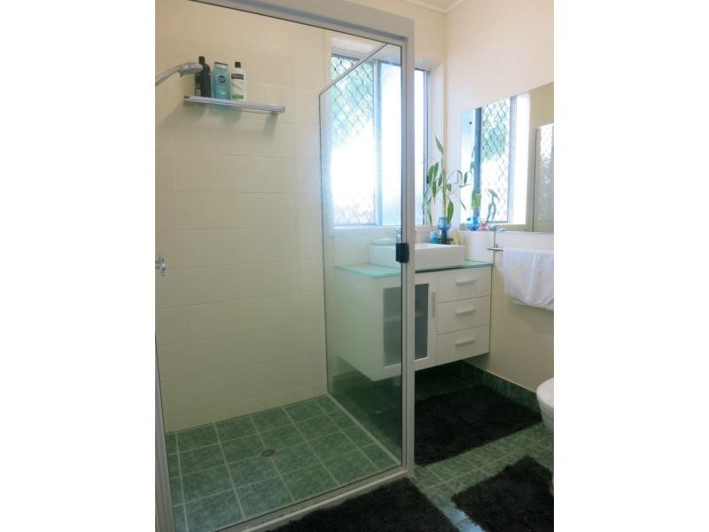 24 Bowen Street, Cardwell QLD 4849