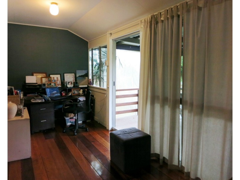 124 Roma Street, Cardwell QLD 4849