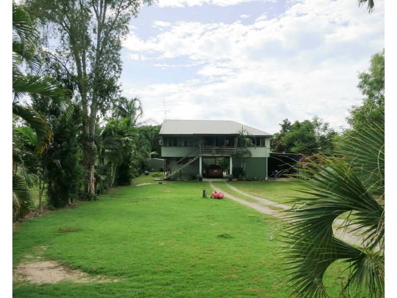 124 Roma Street, Cardwell QLD 4849