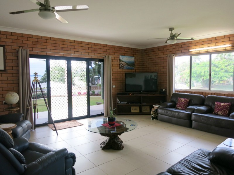 19 Victoria Street, Cardwell QLD 4849