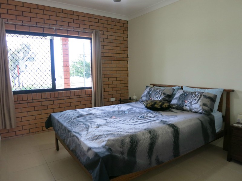 19 Victoria Street, Cardwell QLD 4849