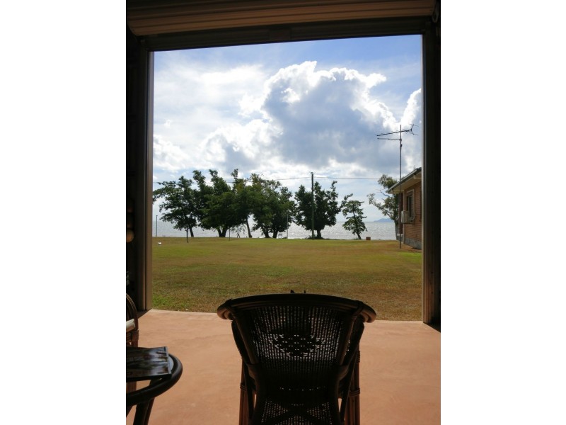 19 Victoria Street, Cardwell QLD 4849