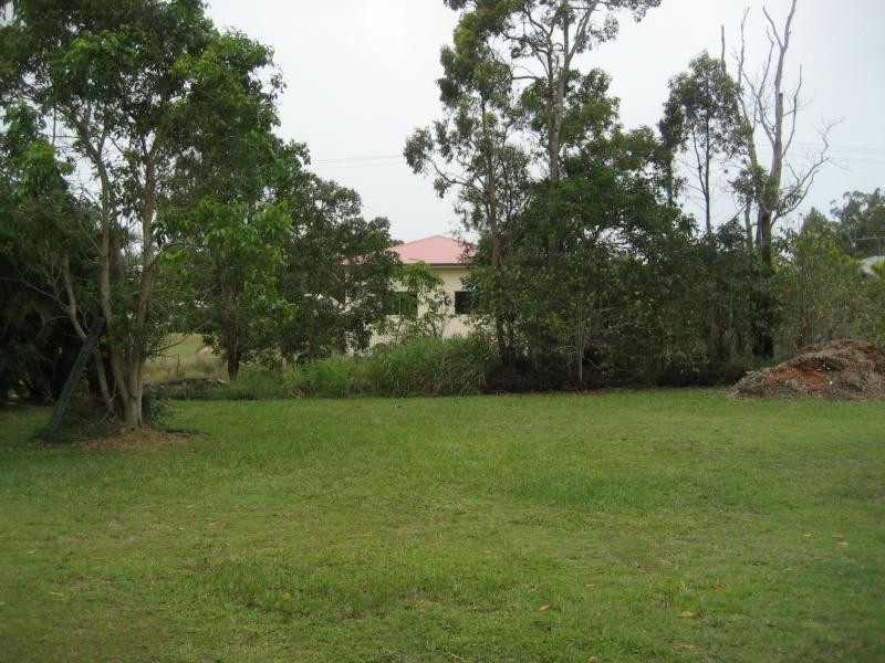 6 Lawson Drive, Cardwell QLD 4849