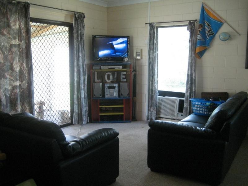 8 White Street, Cardwell QLD 4849