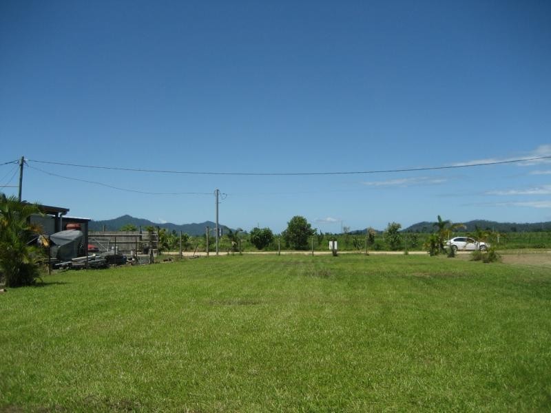 Lot 113 Crossan Road, Midgenoo QLD 4854