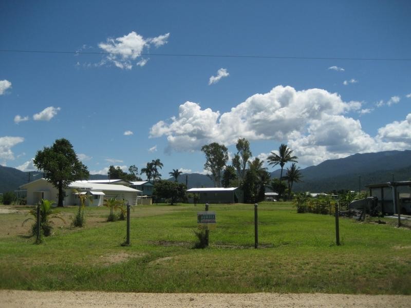 Lot 113 Crossan Road, Midgenoo QLD 4854