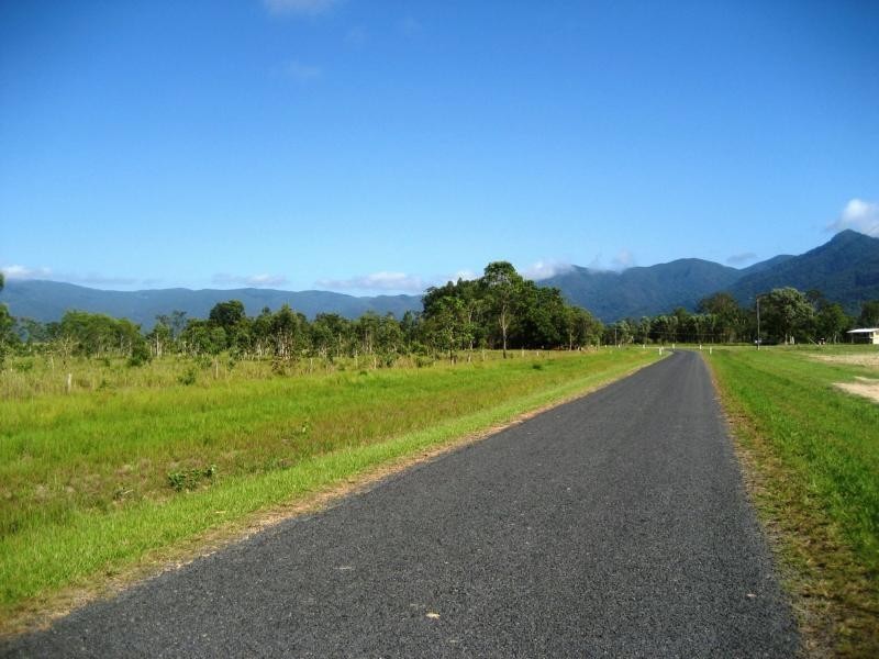 L4 Hamilton Road, Carruchan QLD 4816