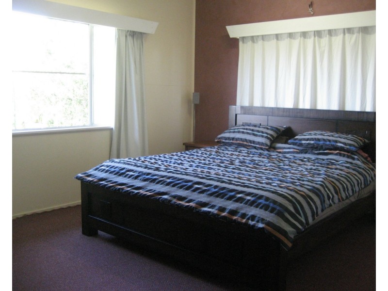 10 Toohey Street, Cardwell QLD 4849