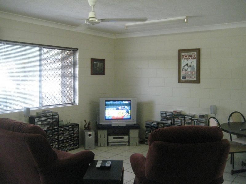 Unit 1/231 Victoria Street, Cardwell QLD 4849