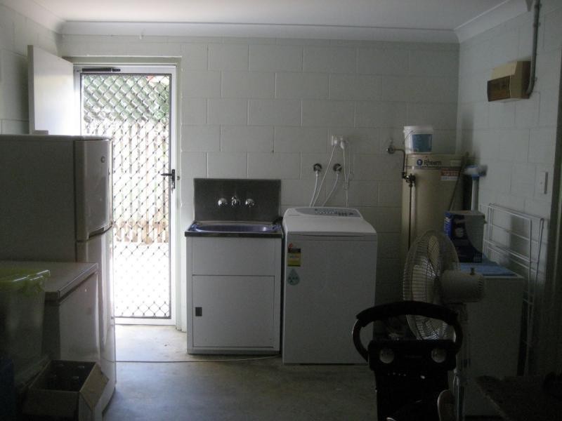 Unit 1/231 Victoria Street, Cardwell QLD 4849