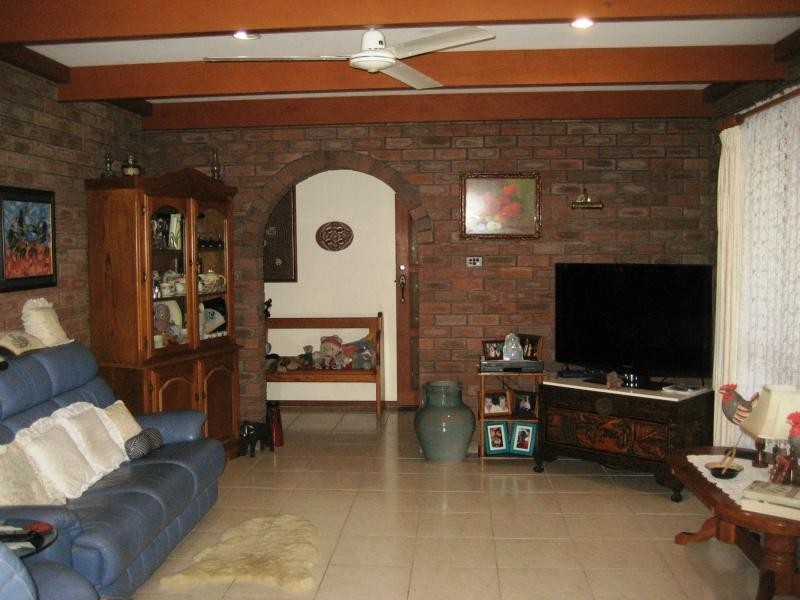 18 Gregory Street, Cardwell QLD 4849