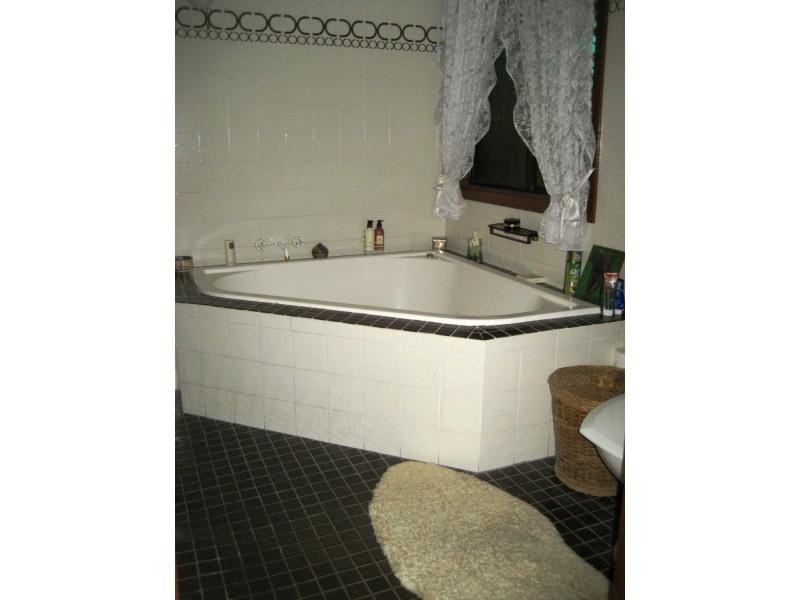 18 Gregory Street, Cardwell QLD 4849