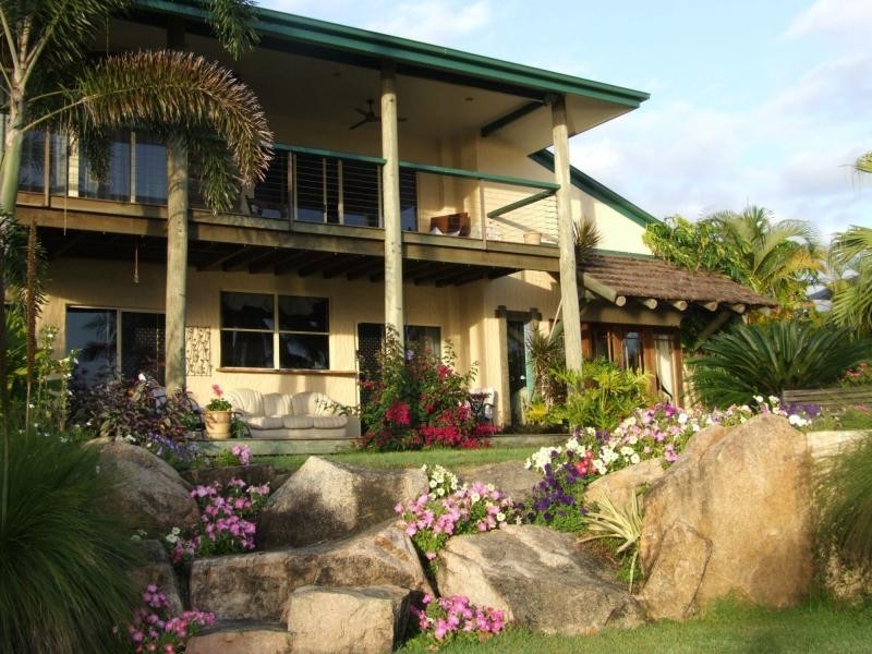 5 Marine Parade, Cardwell QLD 4849