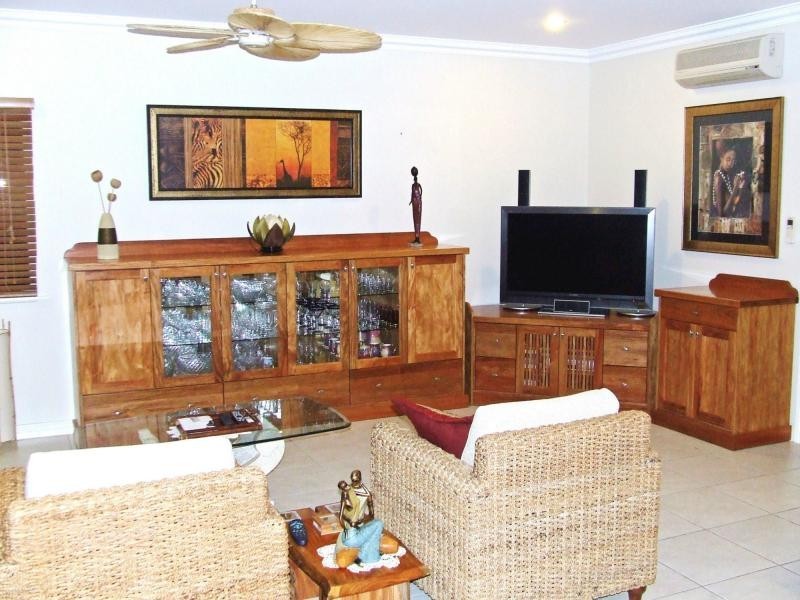 Unit 1/27 Poinciana Boulevard, Cardwell QLD 4849
