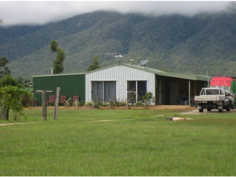 681 Ellerbeck Road, Carruchan QLD 4816