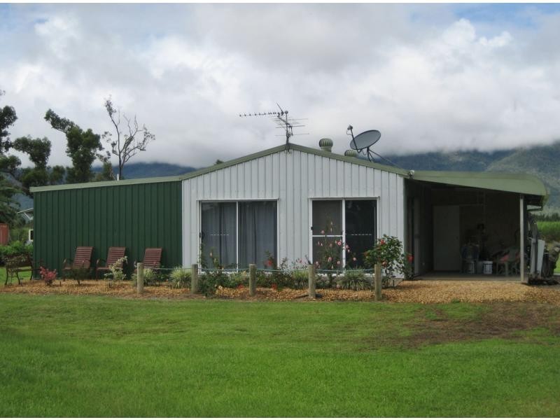 681 Ellerbeck Road, Carruchan QLD 4816