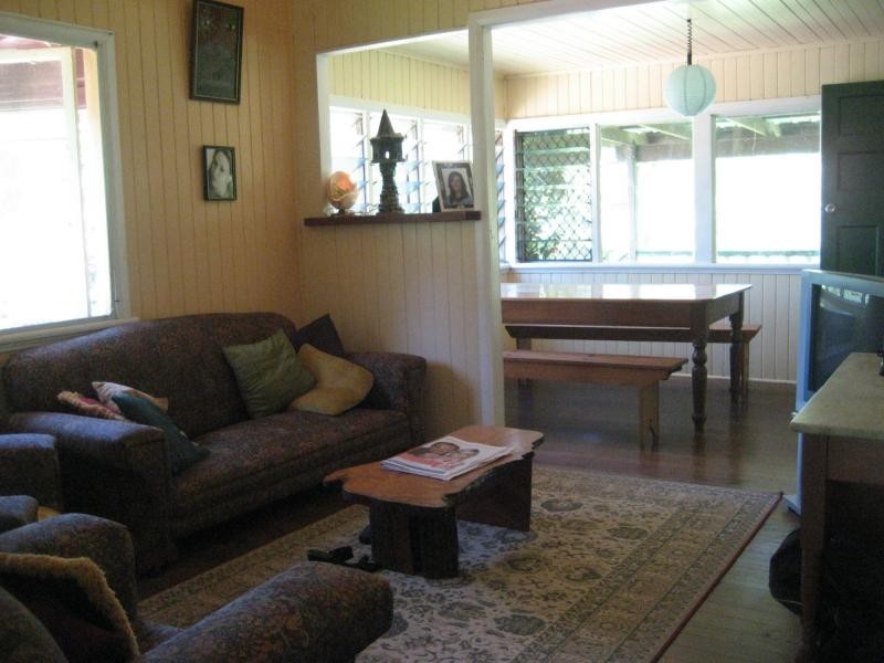 3 Bauhinia Drive, Carruchan QLD 4816