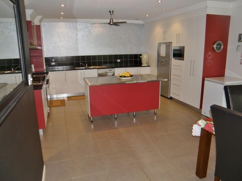 14 Roma Street, Cardwell QLD 4849