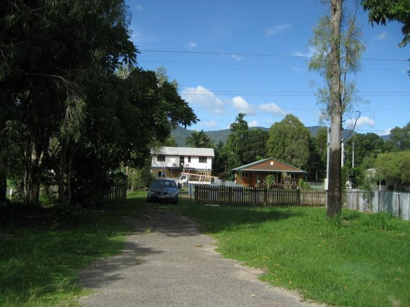 60 Roma Street, Cardwell QLD 4849