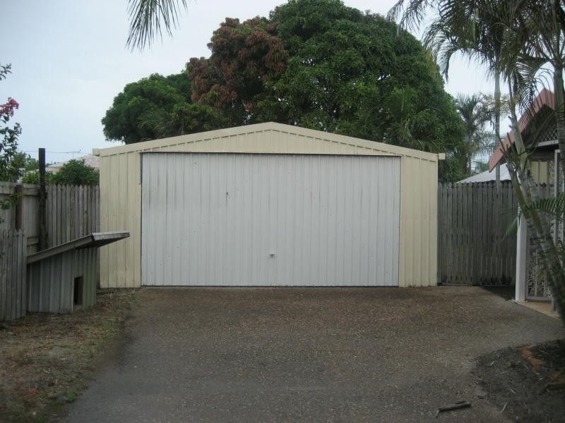 54 Bowen Street, Cardwell QLD 4849