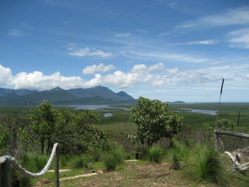 51531 Bruce Highway, Rungoo QLD 4849