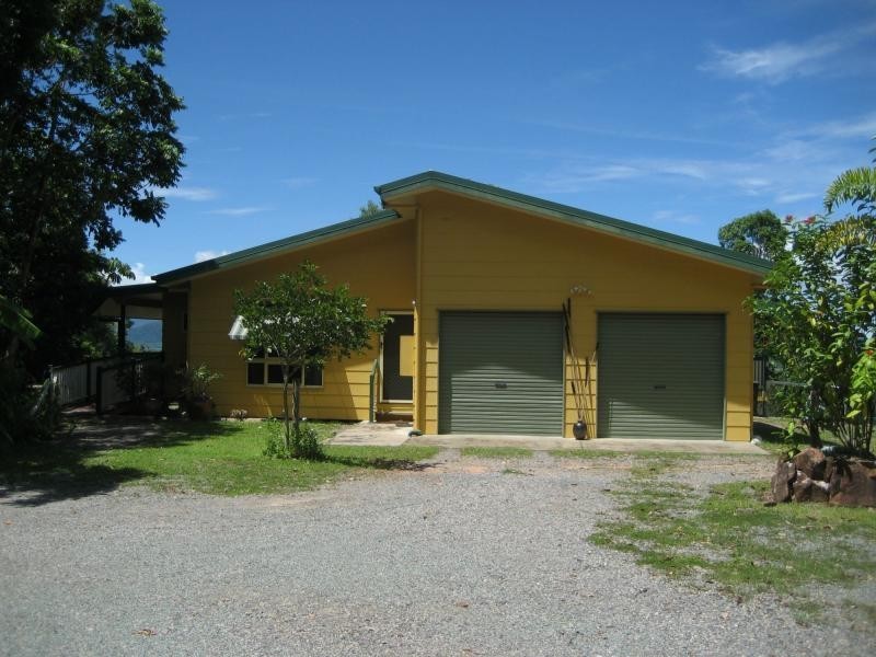 51531 Bruce Highway, Rungoo QLD 4849