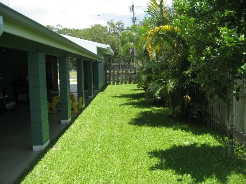15 Liverpool Street, Cardwell QLD 4849
