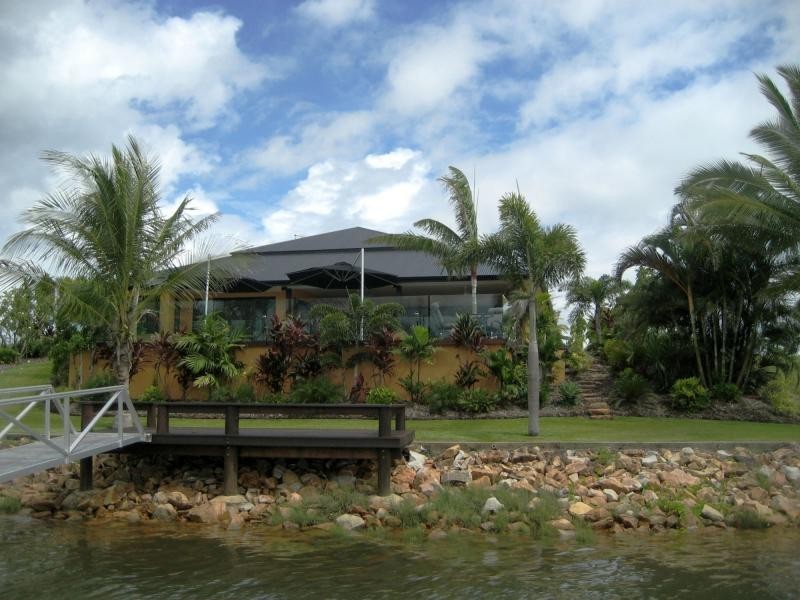 18 Royal Palm Avenue, Cardwell QLD 4849