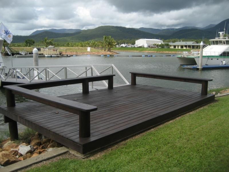 18 Royal Palm Avenue, Cardwell QLD 4849