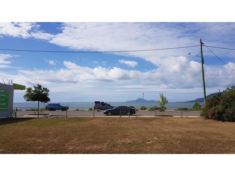 67 Victoria St, Cardwell QLD 4849