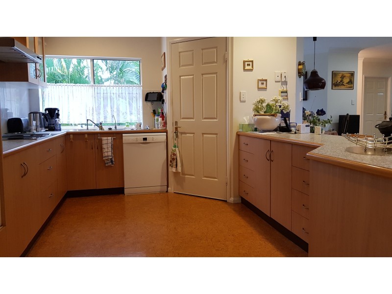 11 Feist Cl, Cardwell QLD 4849