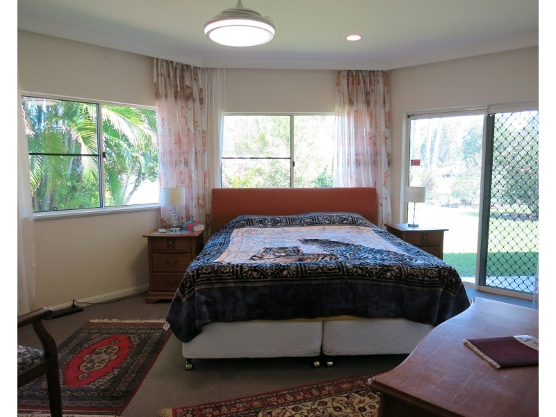 11 Feist Cl, Cardwell QLD 4849