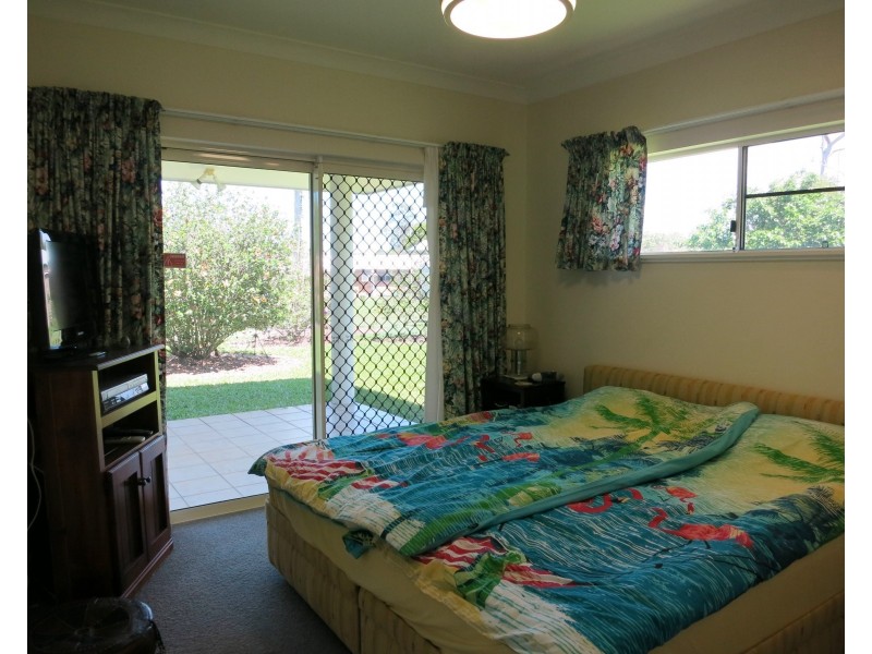 11 Feist Cl, Cardwell QLD 4849