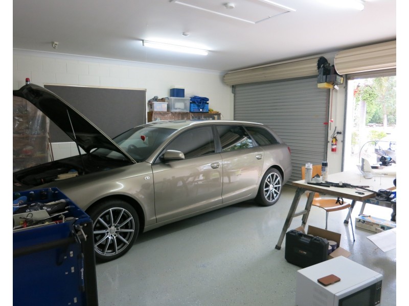 11 Feist Cl, Cardwell QLD 4849