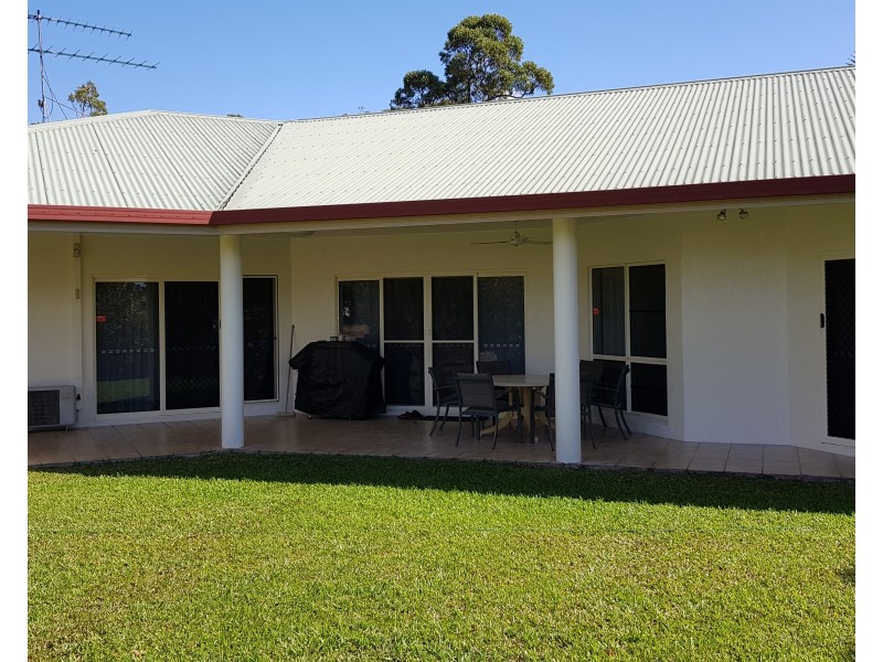 11 Feist Cl, Cardwell QLD 4849