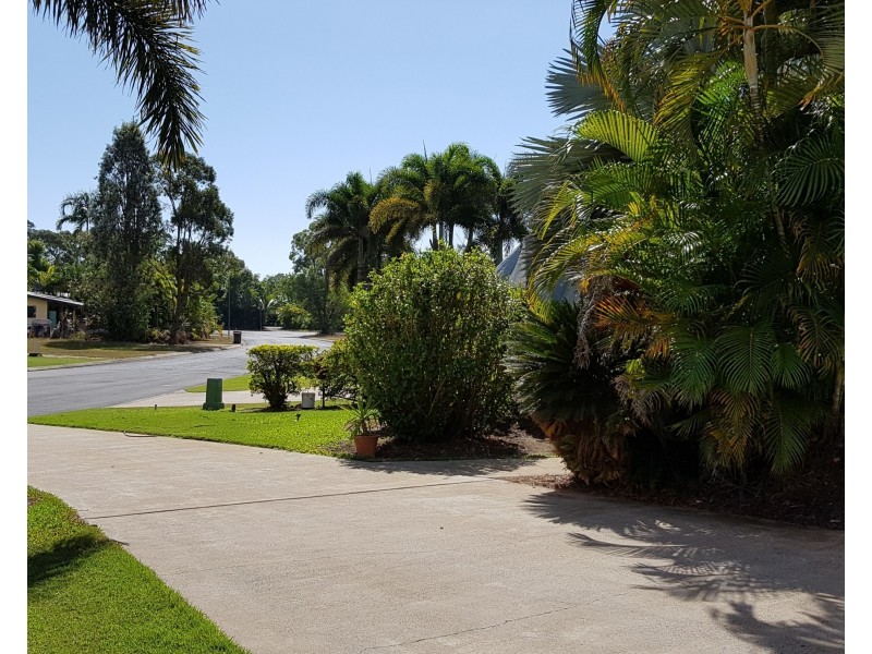 11 Feist Cl, Cardwell QLD 4849