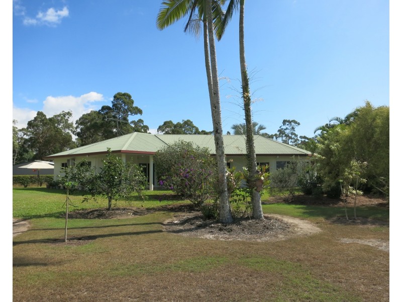 11 Feist Cl, Cardwell QLD 4849